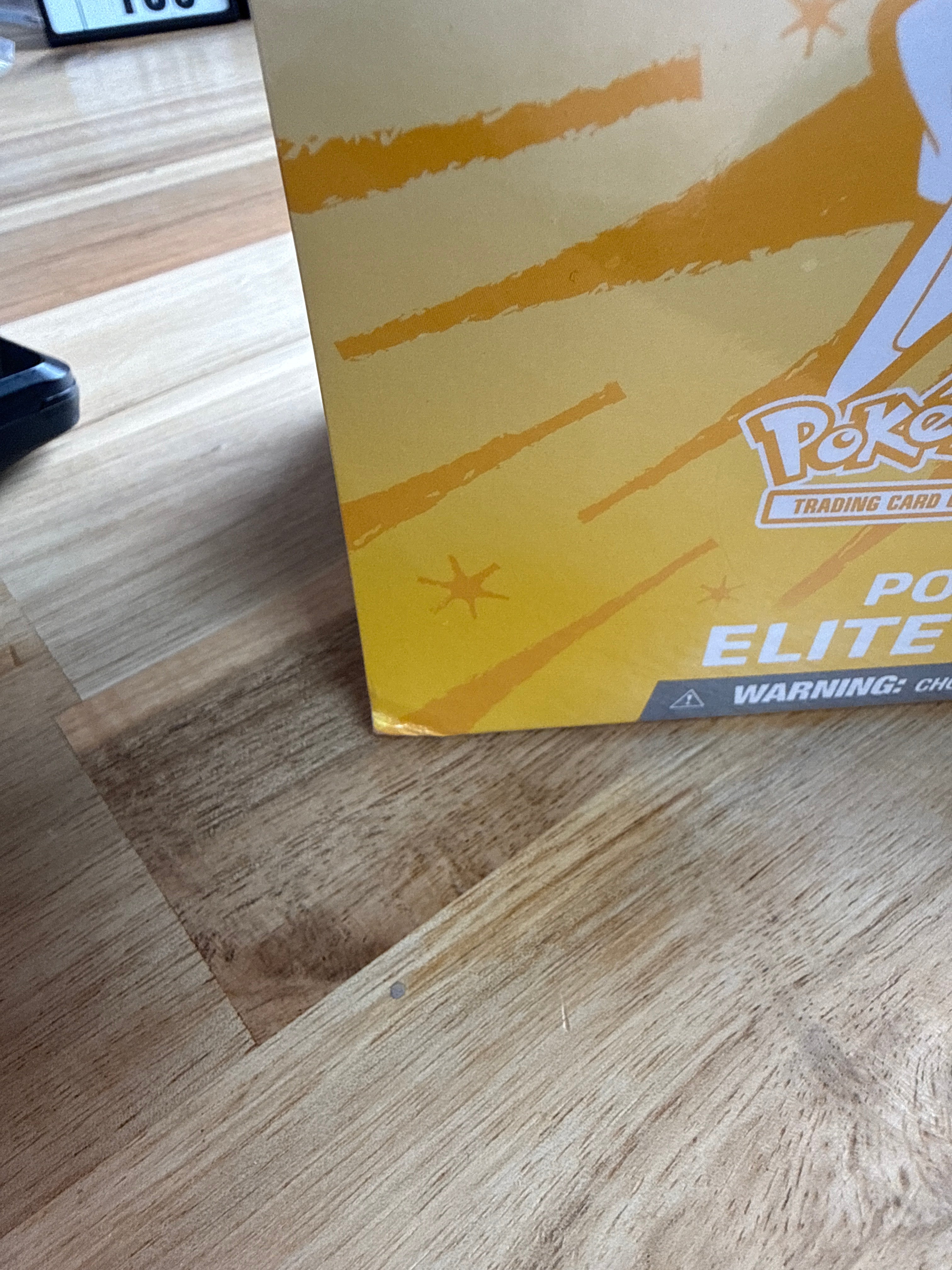 Brilliant Stars Pokémon Center Elite Trainer Box
